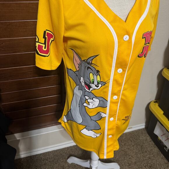 Retro Tom & Jerry Cartoon Baseball Jersey Shirt Bright Yellow Orange AOP sz L - Picture 2 of 7